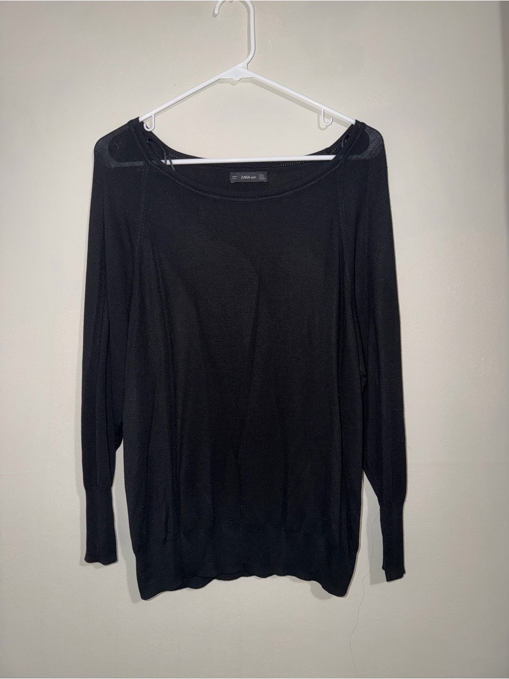 Zara Knit Women’s Medium Black Oversized Lightweight Long Sleeve Sweater